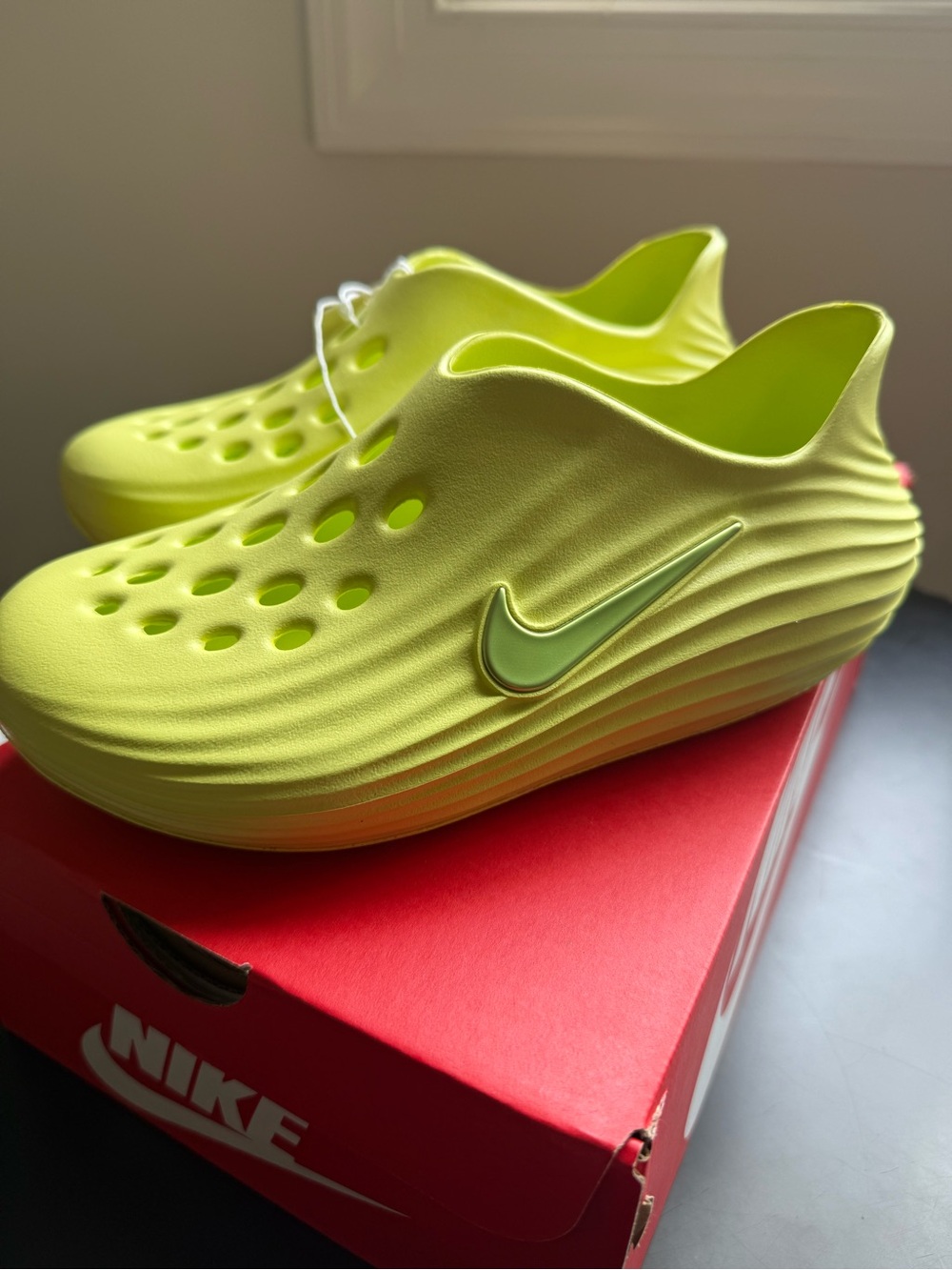 NWT Nike Women’s ReactX Rejuven8